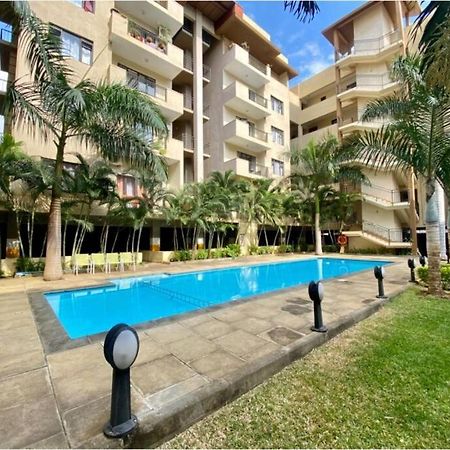 Modern Apartment Close To Flic En Flac Beach Экстерьер фото